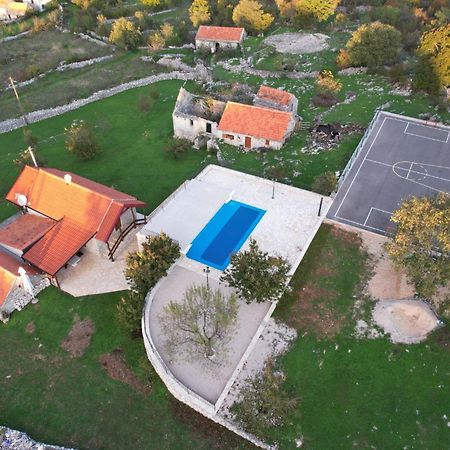 Patakun Holiday Home For 5, With Heated Pool Lecevica Zewnętrze zdjęcie