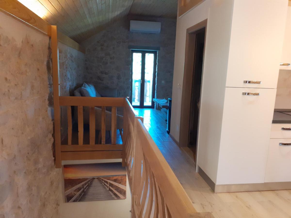 Patakun Holiday Home For 5, With Heated Pool Lecevica Zewnętrze zdjęcie