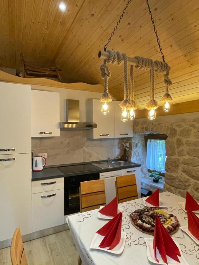Patakun Holiday Home For 5, With Heated Pool Lecevica Zewnętrze zdjęcie
