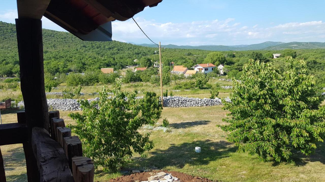 Patakun Holiday Home For 5, With Heated Pool Lecevica Zewnętrze zdjęcie