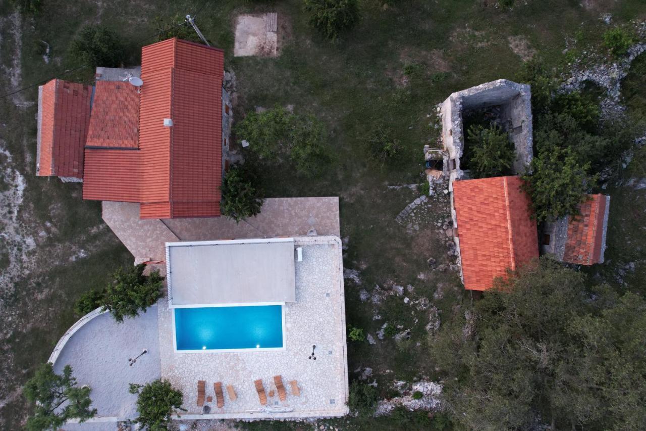 Patakun Holiday Home For 5, With Heated Pool Lecevica Zewnętrze zdjęcie
