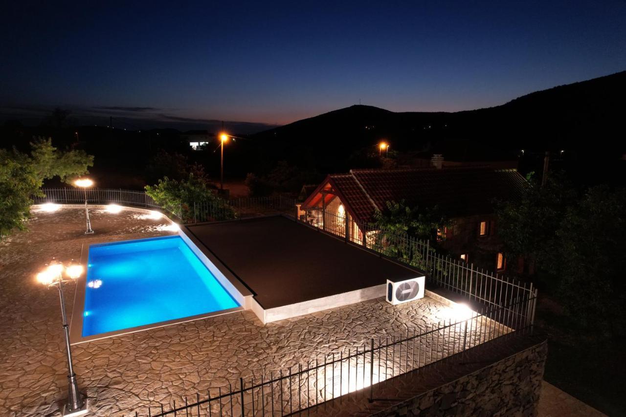 Patakun Holiday Home For 5, With Heated Pool Lecevica Zewnętrze zdjęcie
